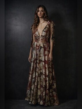 Function & Fringe Edit | Farm Rio Metallic Maxi Dress Cutout Detail M